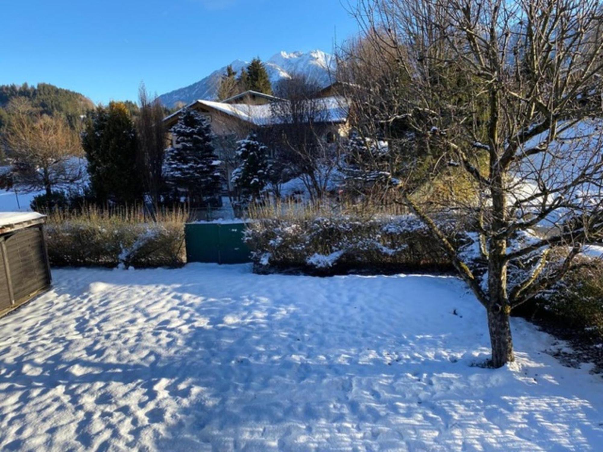 Quaint Mansion Near Ski Bus In Goldegg Exterior foto